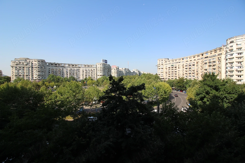 Piața Alba-Iulia, 2 camere cu vedere la Rond, renovat complet