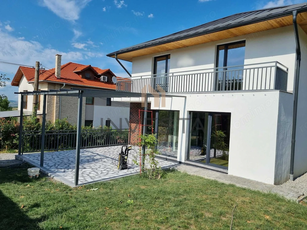 Casa de inchiriat cu curte de aproximativ 400 mp, cartier Borhanci