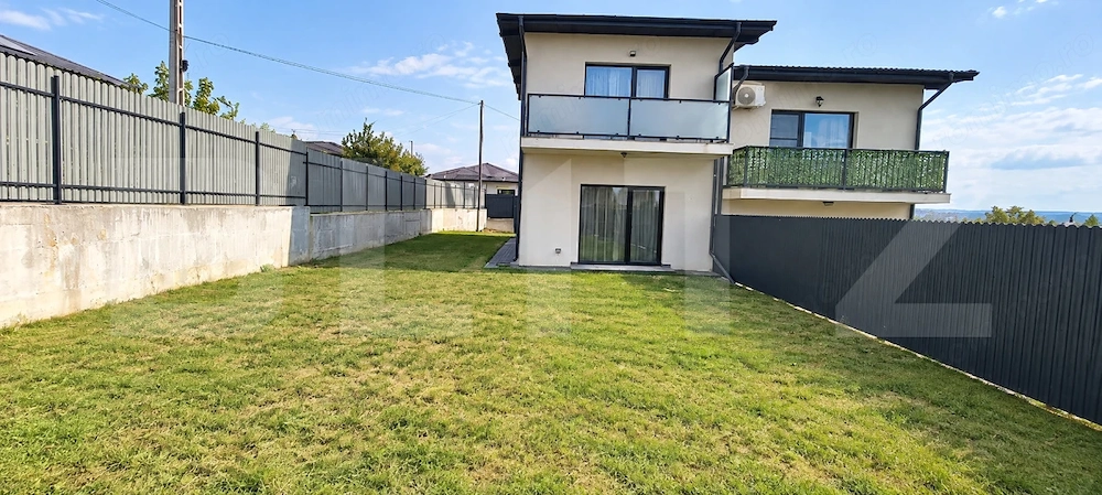 Duplex de vanzare, 81 mp, 300 mp, zona Valea Lupului