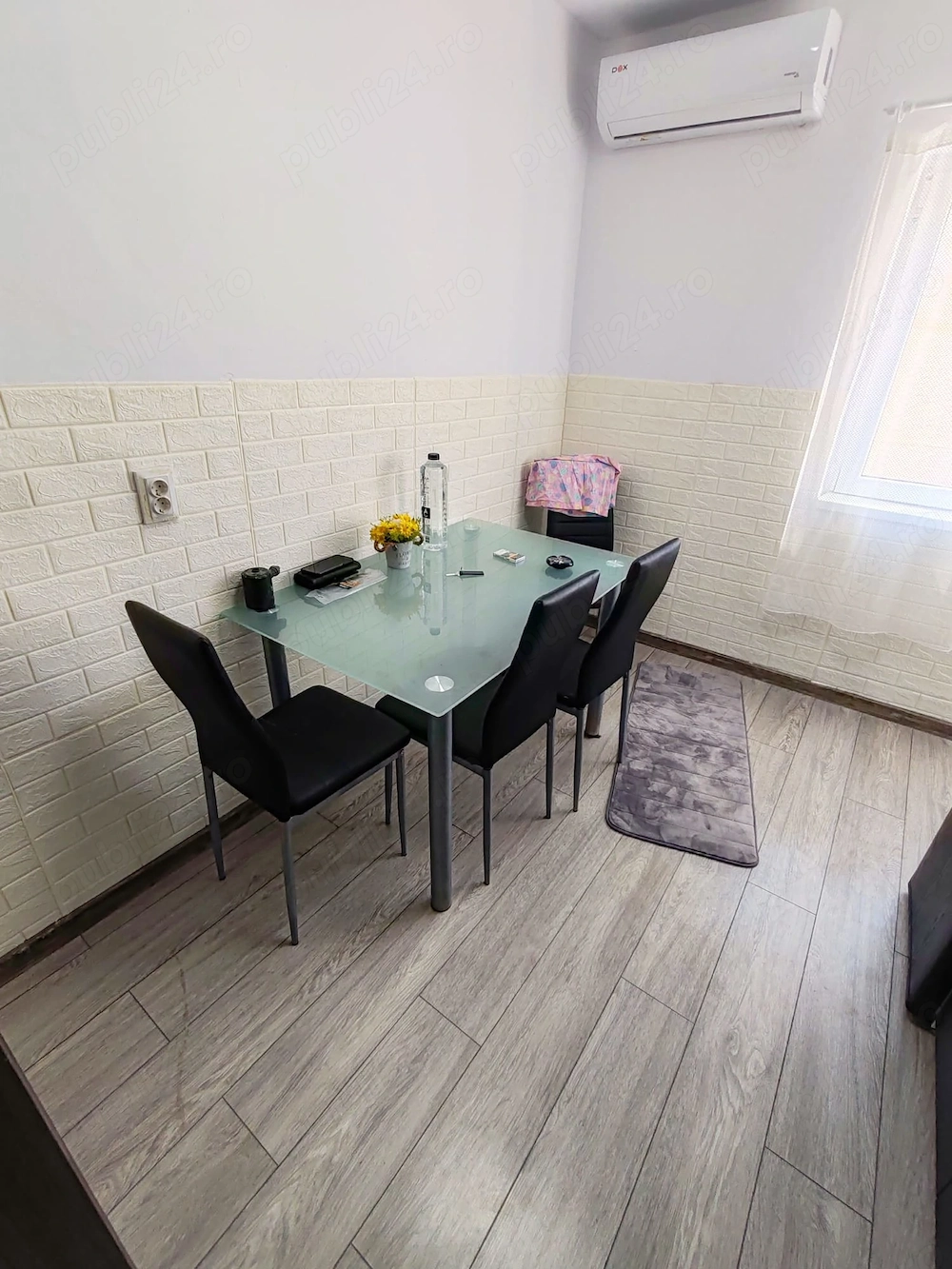 Vând apartament 