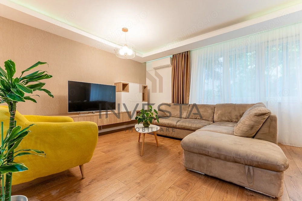 Apartament cu 4 camere 120 mp si parcare de inchiriat in zona Plopilor