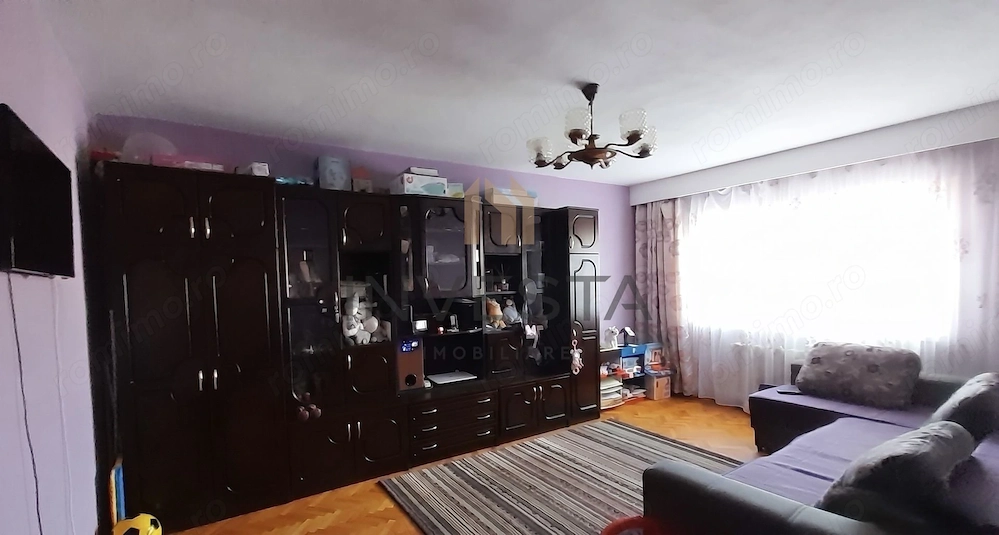 Apartament 2 camere decomandat, etaj intermediar, zona Marasti!