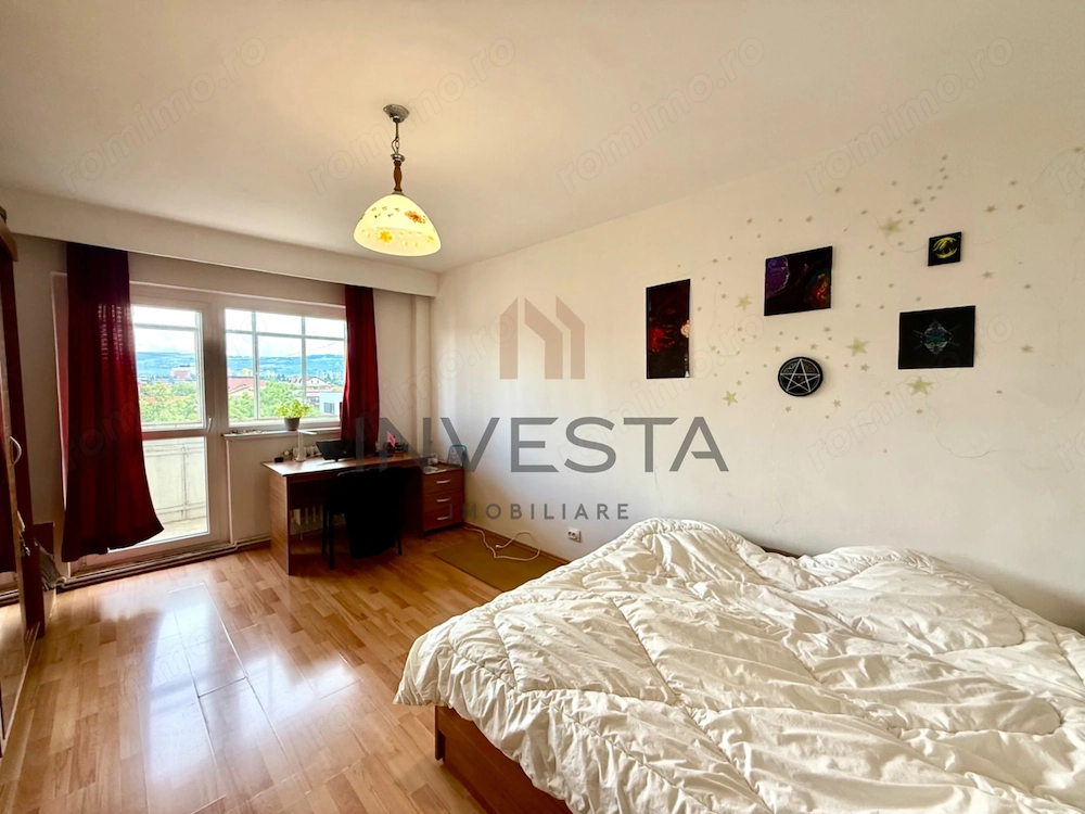 Apartament cu 4 camere decomandate, etaj intermediar, zona Marasti