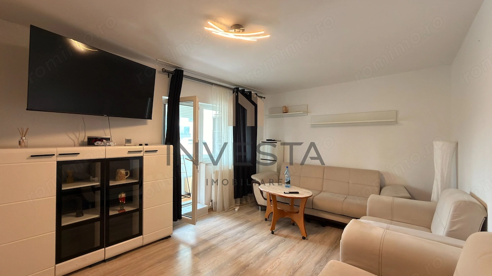 Apartament 3 camere decomandat, etaj intermediar, parcare,Intre Lacuri
