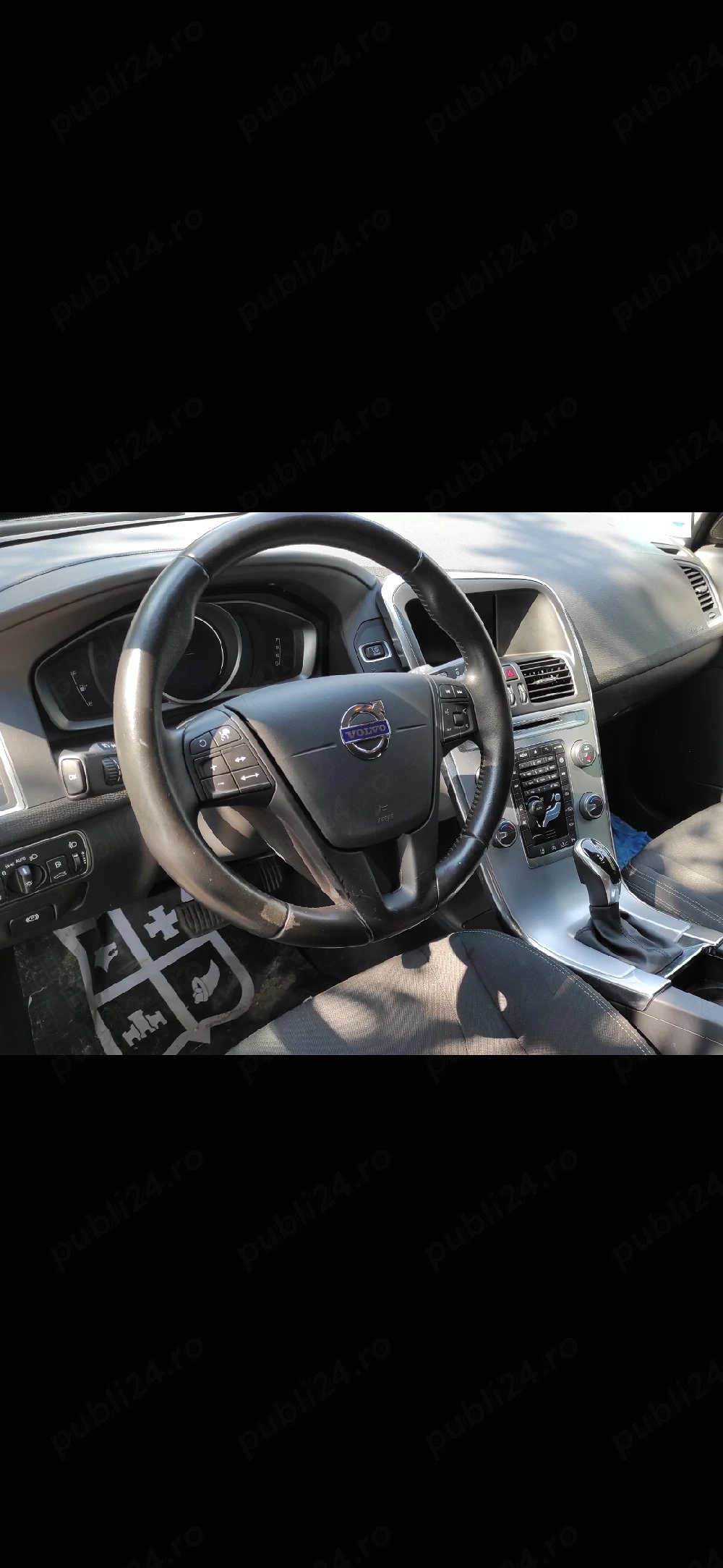 vand volvo xc 60. 