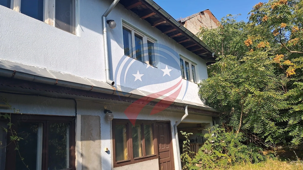 Proprietate 7 camere, zona Brazda lui Novac, 110 mp teren