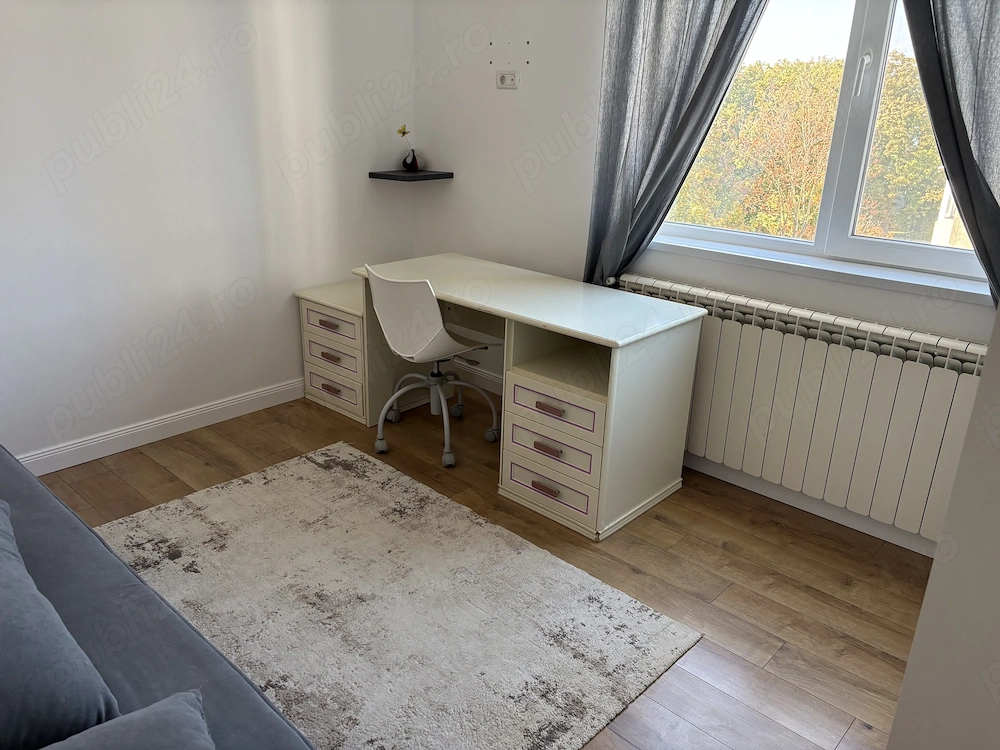 Inchiriez apartament 2 camere