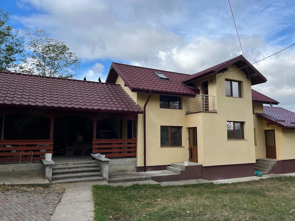 Casă 4 camere în Stâncești, Botoșani | teren 3.261 mp, livadă
