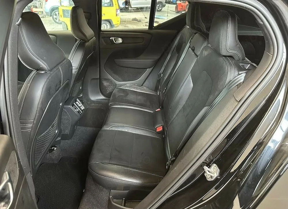 VOLVO XC40 de vinzare