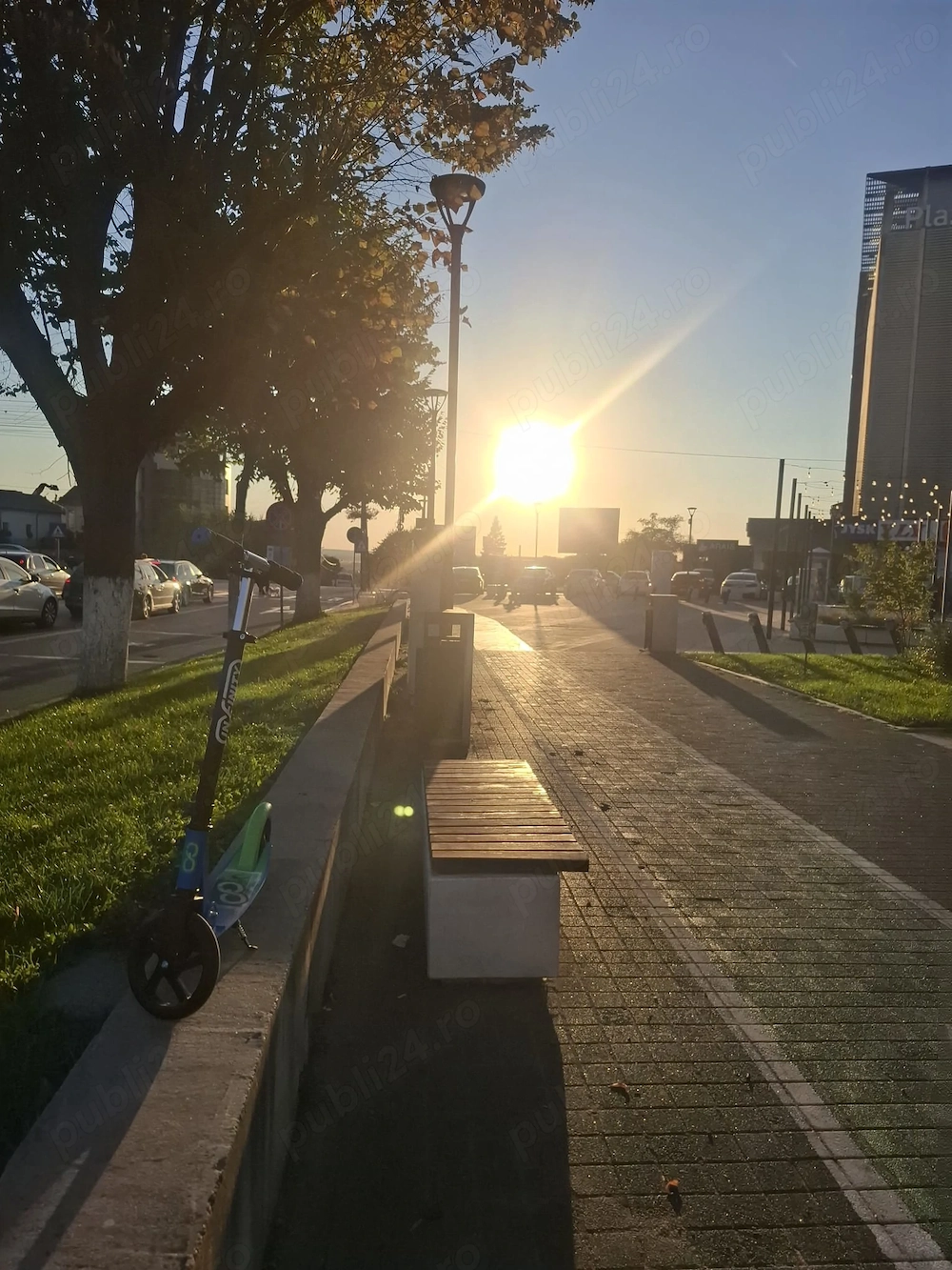 Vând teren intravilan în slatina  19 m liniari deschidere ,suprafață 900m pătrați 
