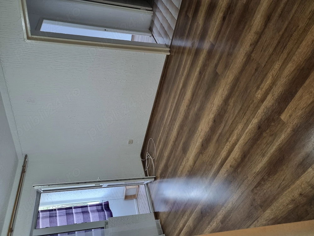 Apartament 2 camere nemobilat - de închiriat zona Malu Rosu