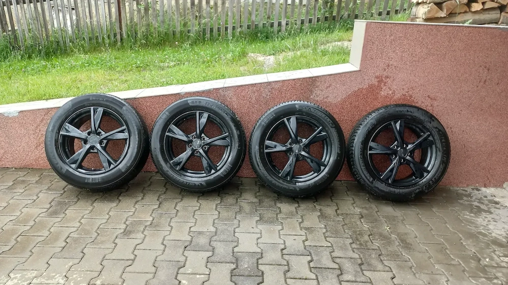 Jante aliaj  5×112 cu anvelope iarna 