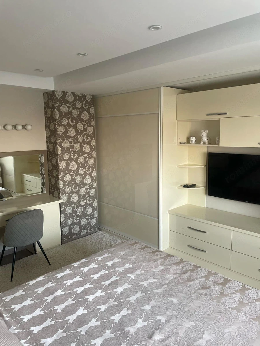 Apartament cu 2 camere de închiriat în Vatra Luminoasă
