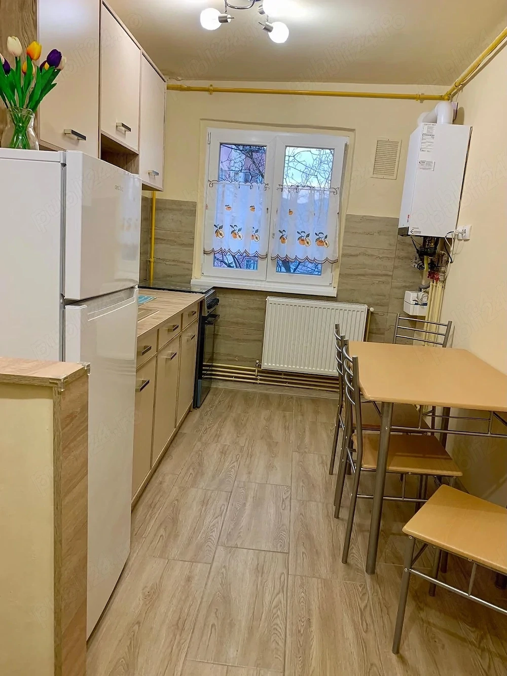 Apartament cu 2 camere in zona Calea Sagului etaj 3 amenajat centrala proprie
