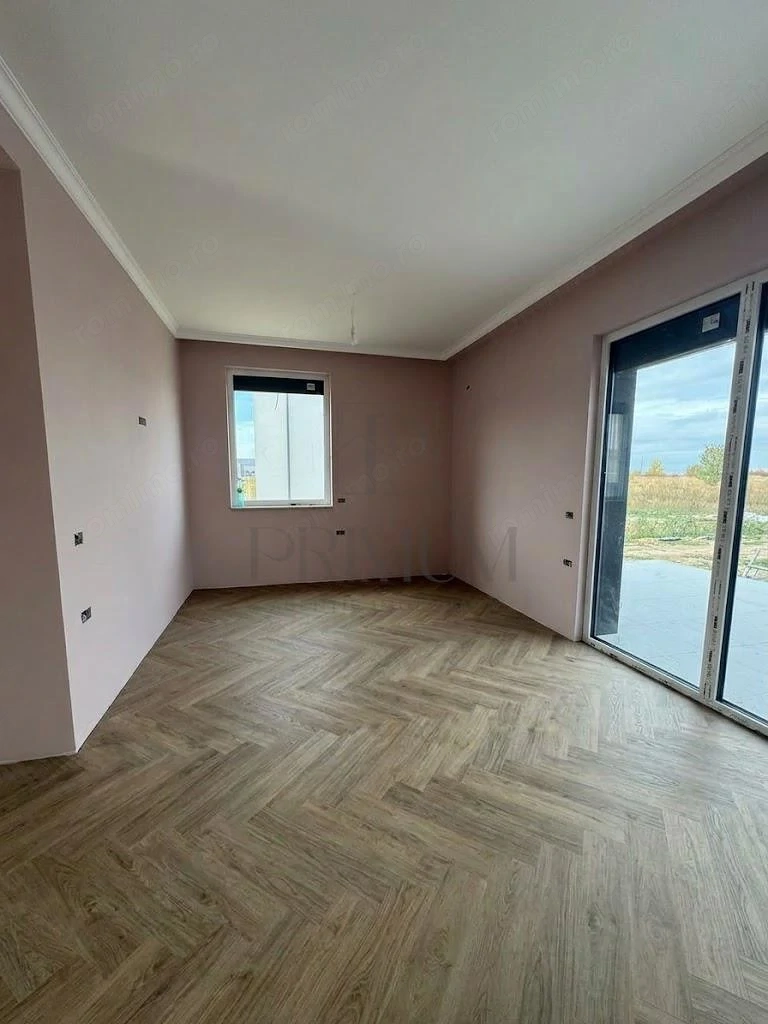 NOU !!! Casa duplex premium – arhitectura moderna, spa #539;ii generoase  #537;i curte privat #259; 