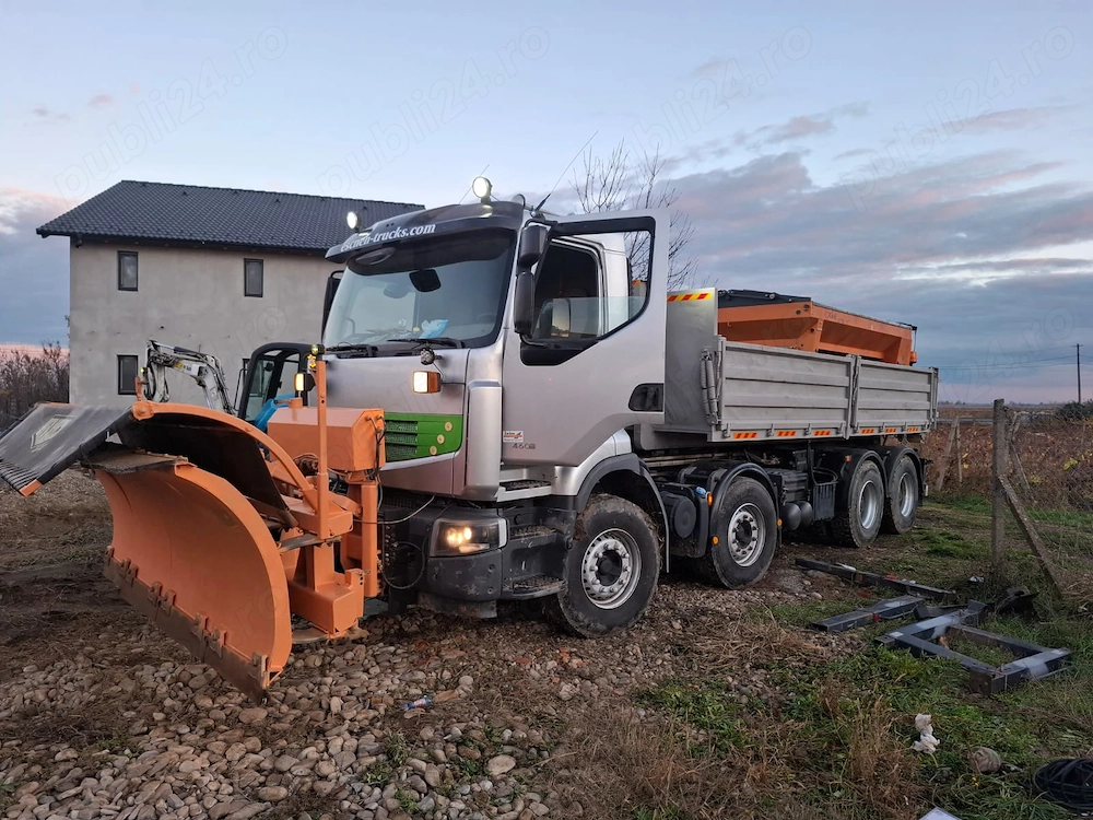 8x4 abrollkipper echipat de dezapezire 