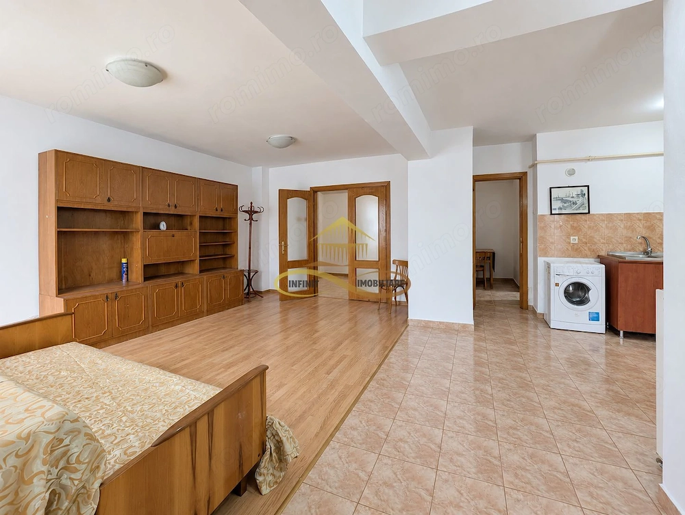 APARTAMENT 3 CAMERE, 92 MP UTILI!!!