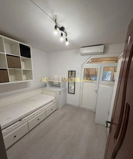 2 Camere de vanzare | Titan | Centrala | Bloc Reabilitat | Metrou