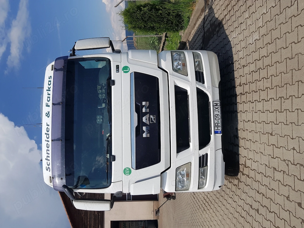 vand autotractor MAN ,stare buna de functionare, euro v
