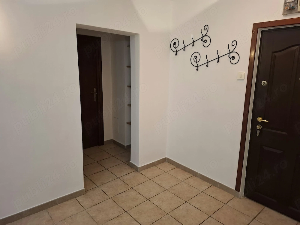 Apartament 4 camere Brașov - poza 3