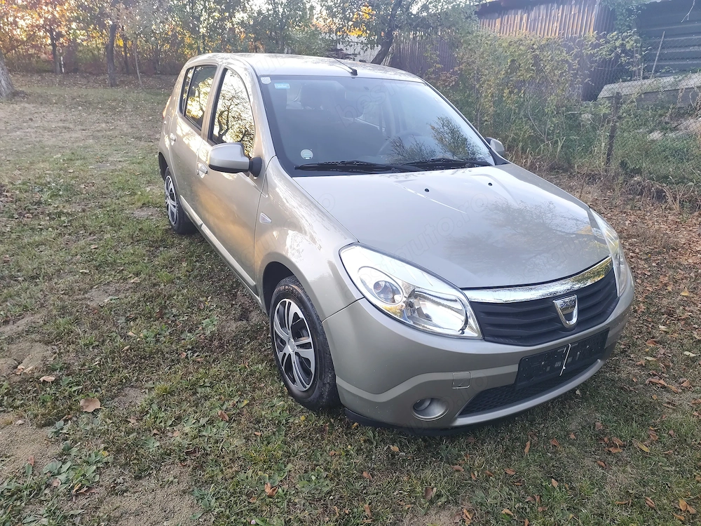 Dacia Sandero 1.5 dCi diesel, an 2012