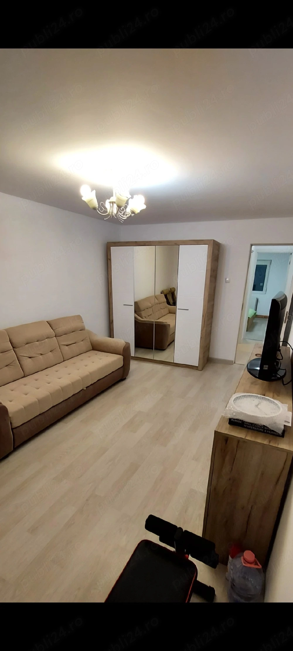 Vand apartament 2 camere renovat 