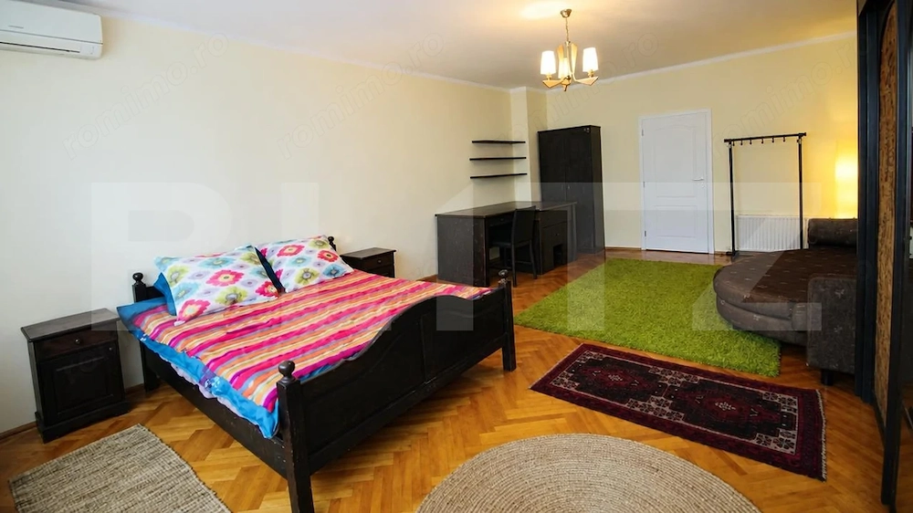 Apartament spațios cu 3 camere, zona Complexul Studentesc