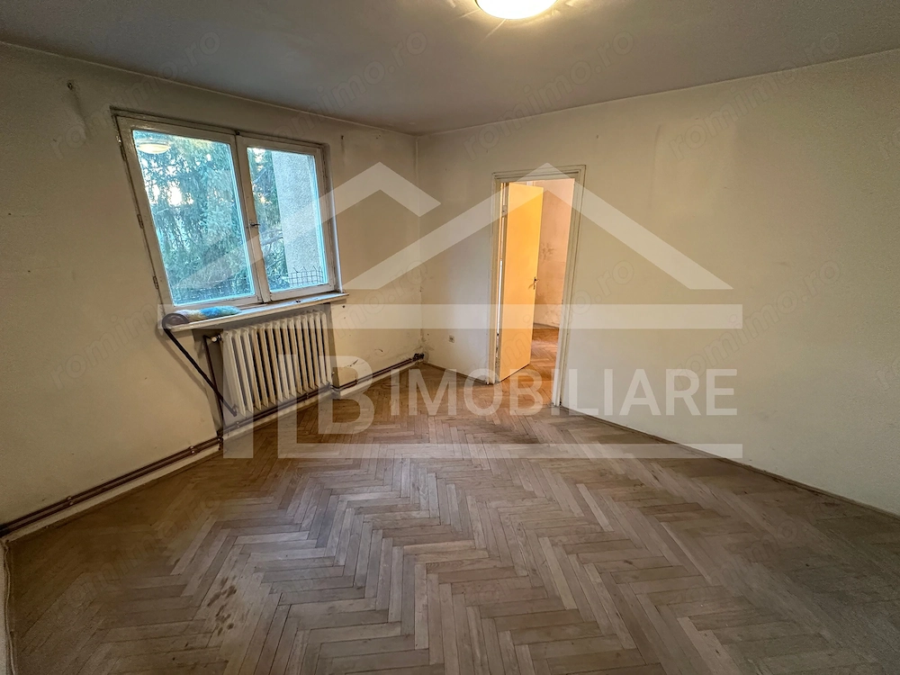 Apartament cu 2 camere, 39mp, semi-decomandat, Zona Piata Armatei