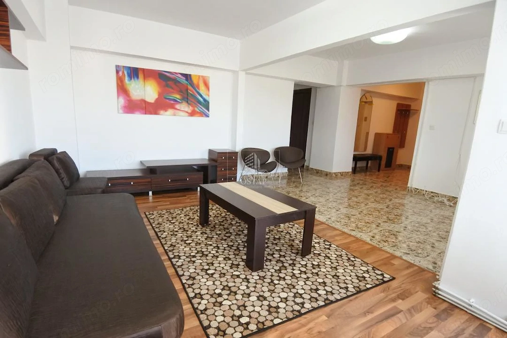 Apartament spațios cu 3 camere, 2 băi și 2 balcoane – 9 Mai - Bancorex