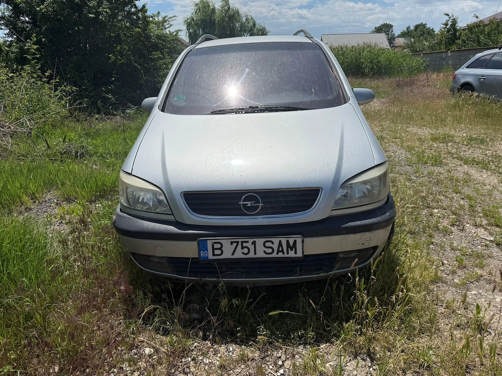 Opel zafira 1.8 benzină an 2002