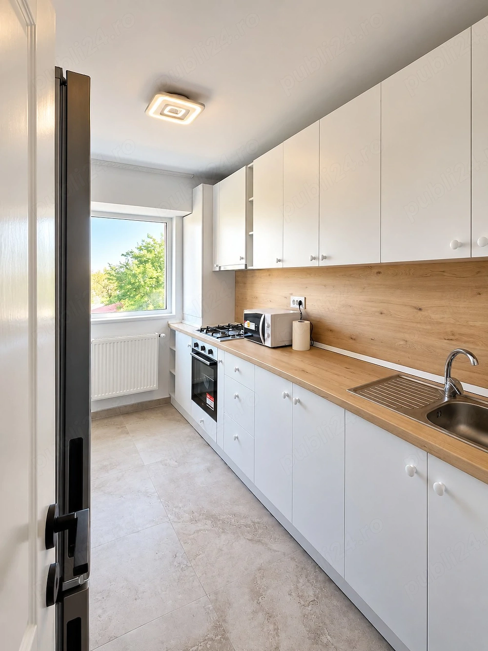 Inchiriez apartament cu 3 camere, prima inchiriere, complet mobilat si utilat - Gorjului