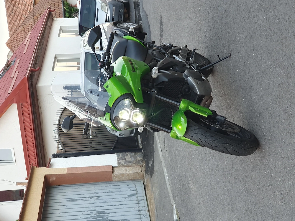 Kawasaki Versys fabricație 2009, 21000km