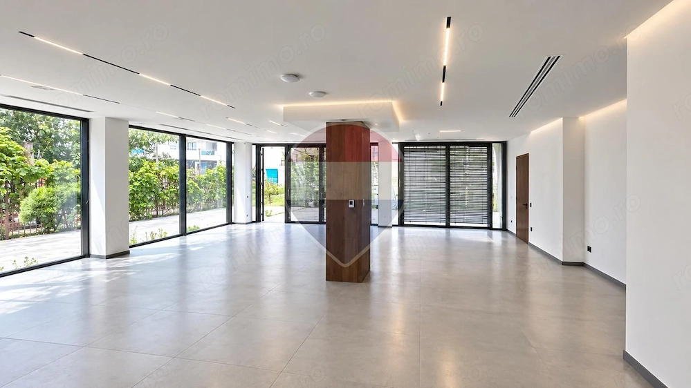 Spatiu comercial 90 mp,  Str. Ciheiului - Utiliăti incluse !