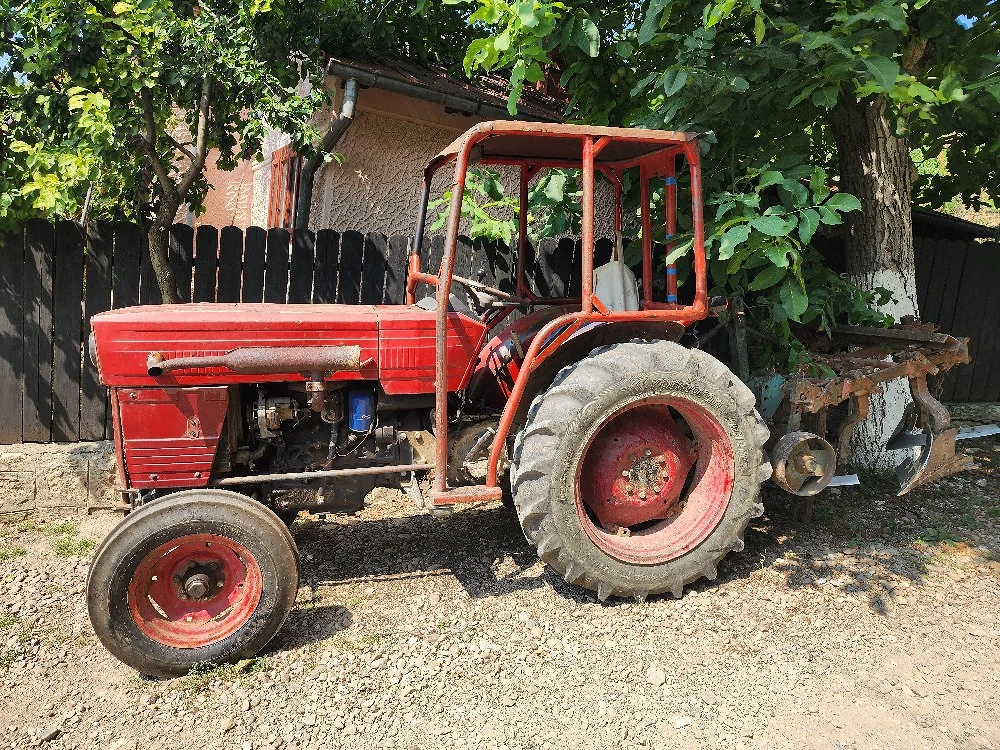 vand tractor vie U445