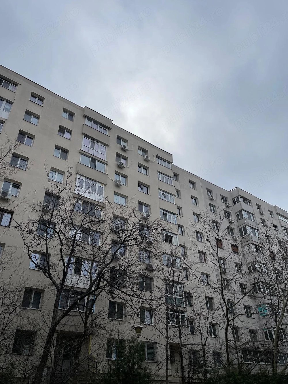 Vanzare Apartament VITAN 3 Camere Nr TEL :  