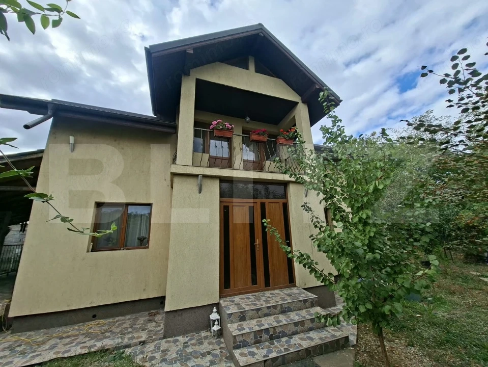 Casă P+M 187 m2, terasă generoasă, teren 467 mp
