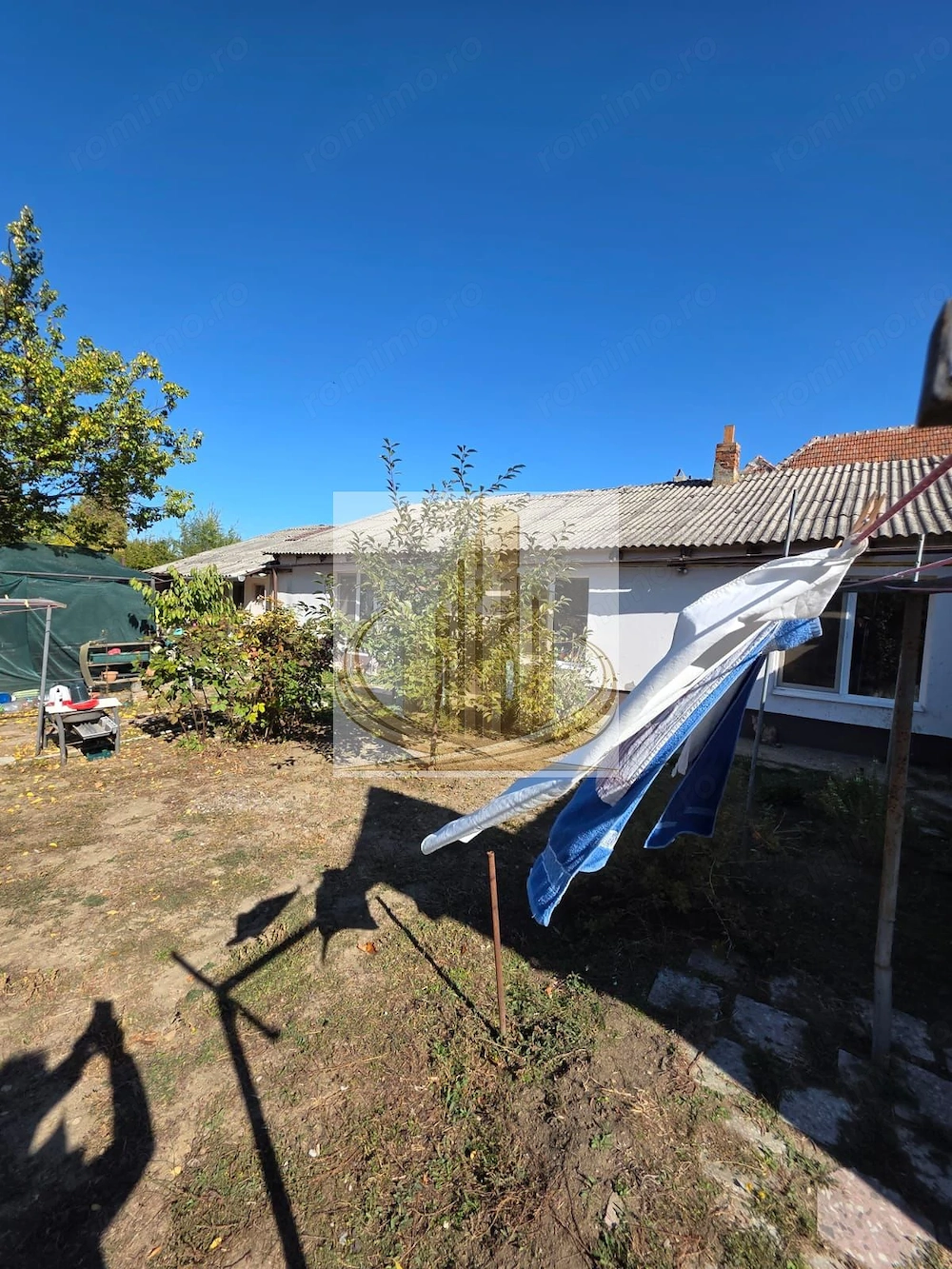 Casa de vânzare 4 camere 409mp Ronat