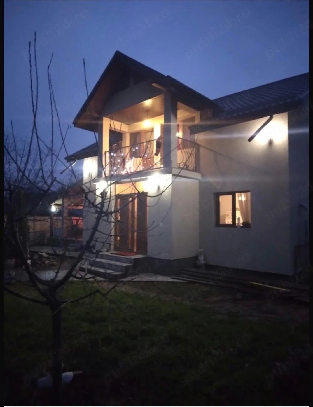 Vilă Dp+P+M(187 mp utili) Barieră Principală intersecție Parângului 