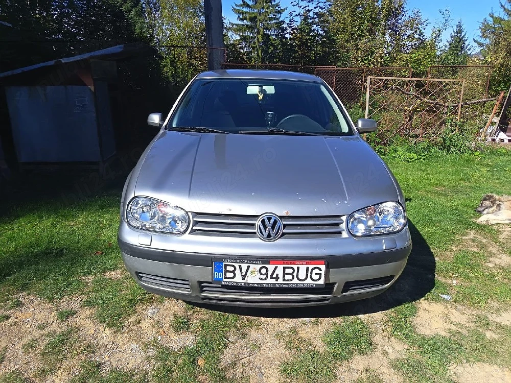 vand golf 4    3600 lei 