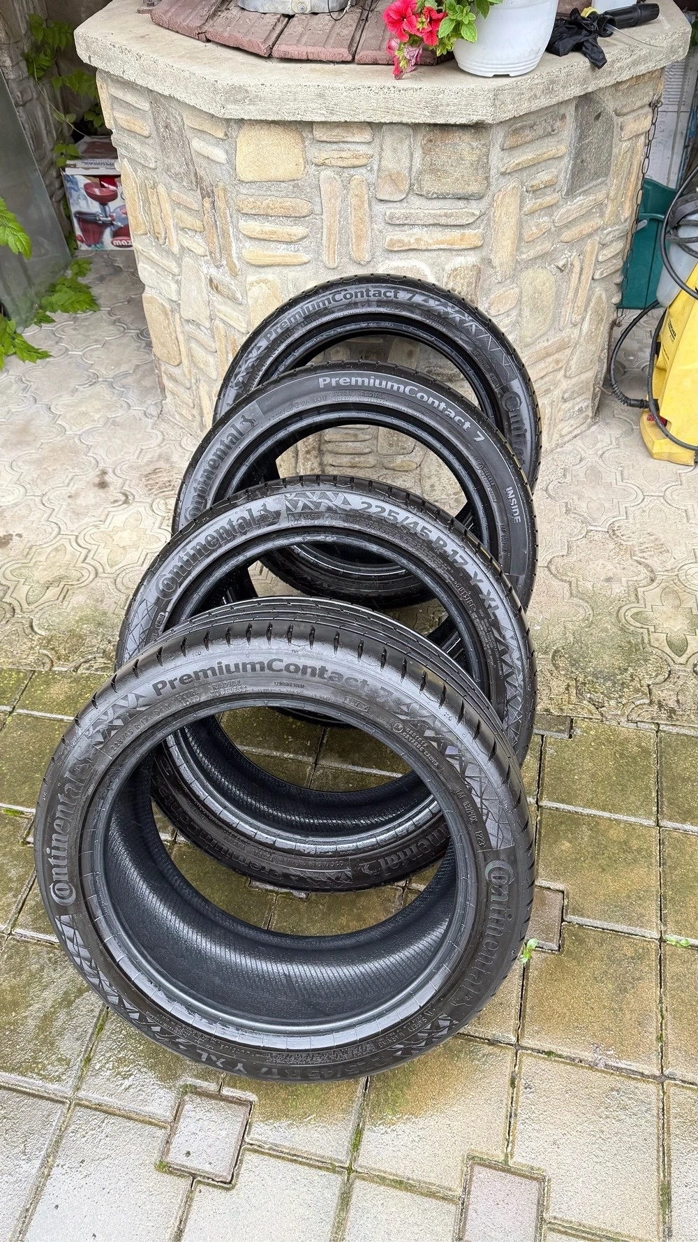 Set 4 anvelope Continental PremiumContact 7 – 225/45 R17 XL EV