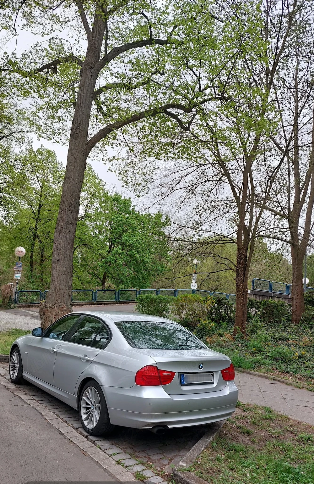 Bmw e90 lci 318i