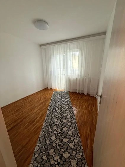 Apartament 2 camere conf 2 langa Auchan Vitan