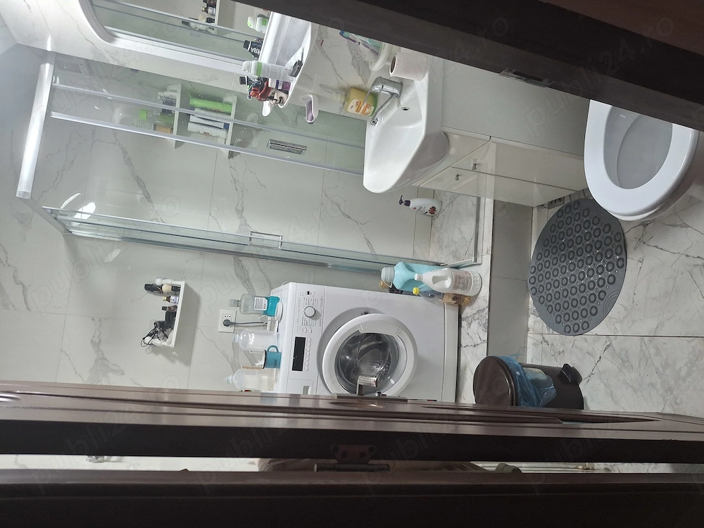 De inchiriat pentru eleve apartament cu 2 camere in ostroven 