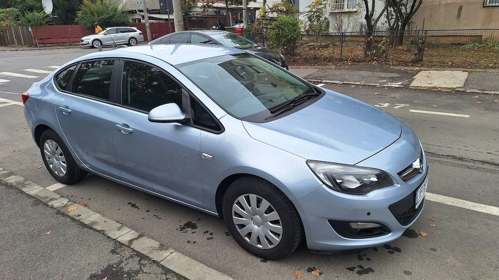 Opel Astra Turbo J - 2017 -105 000 Km