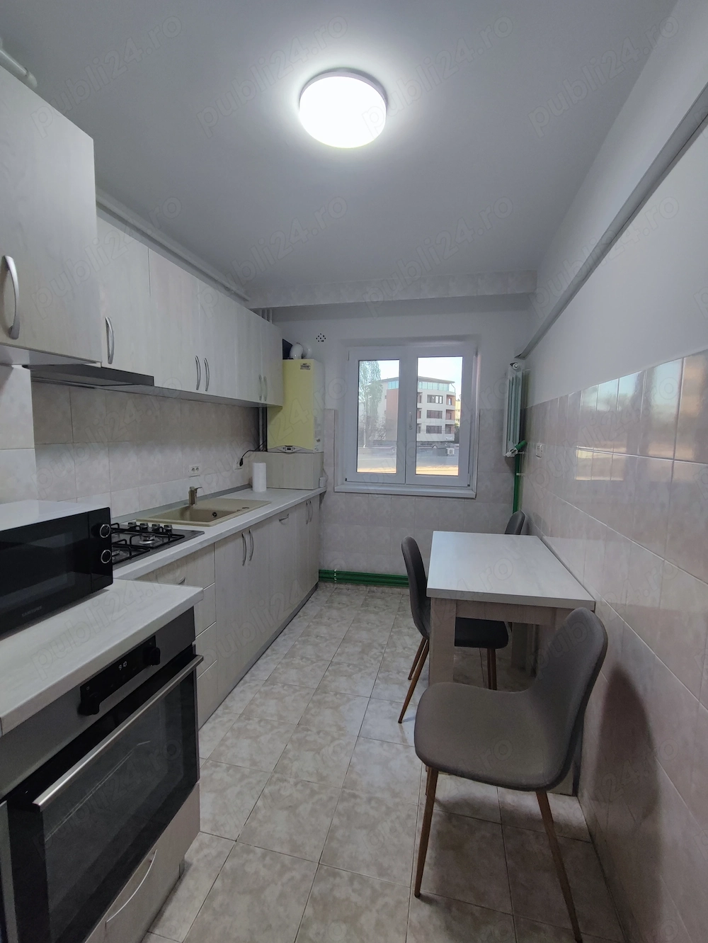 Apartament de închiriat 3 camere termen lung C.gaz Tomis Nord 