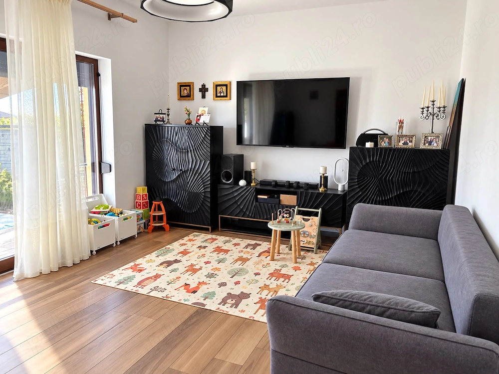 Se vinde duplex Sag