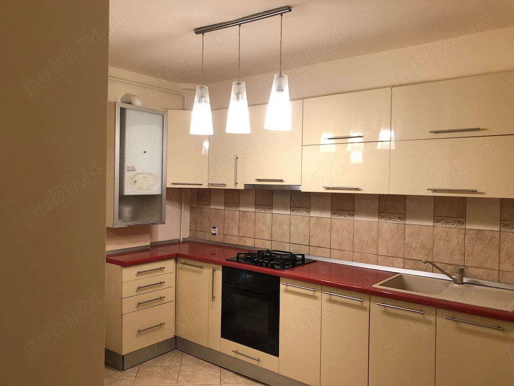 Dau in chirie apartament 2 camere etajul 1,Tudor,  Bulevardul Pandurilor 