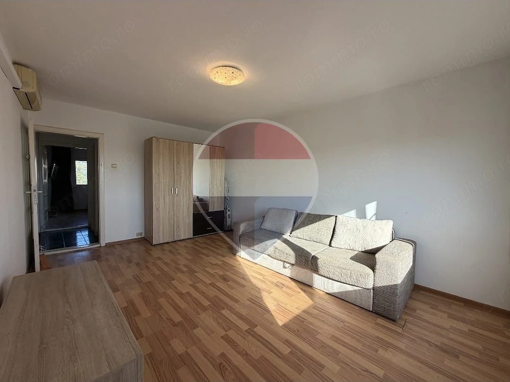 Apartament cu 2 camere de vânzare în zona Lipovei