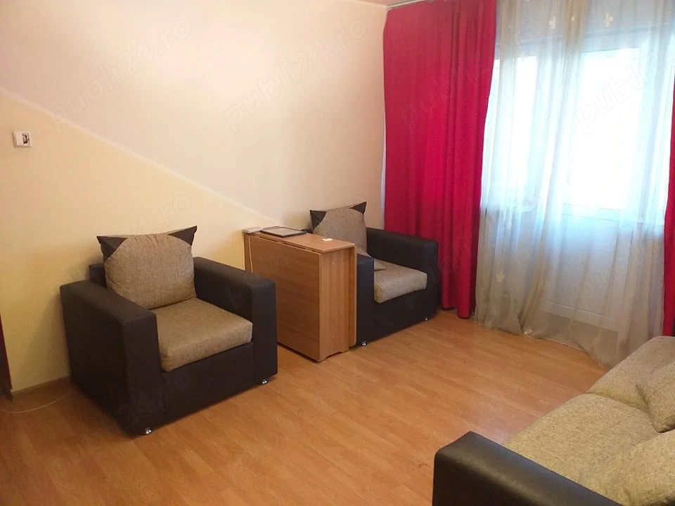 Alexandru cel Bun  apartament 3 camere 56 mp cu CT
