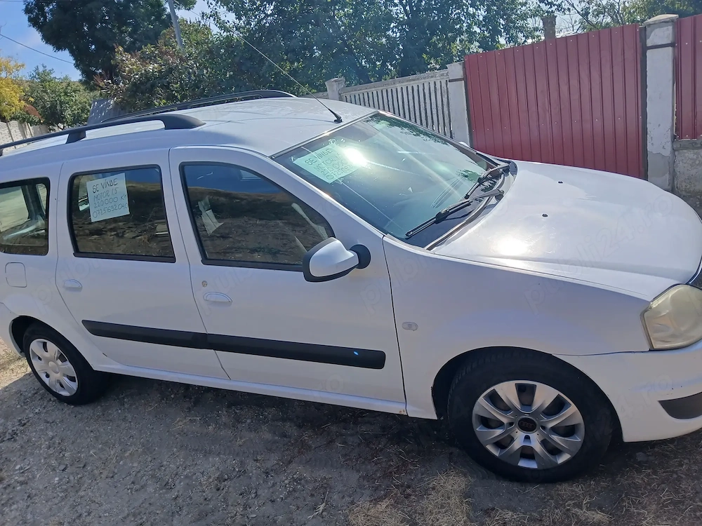 Vând logan mcv 2010 motor 1.5 dci 220000 km bine intretinuta